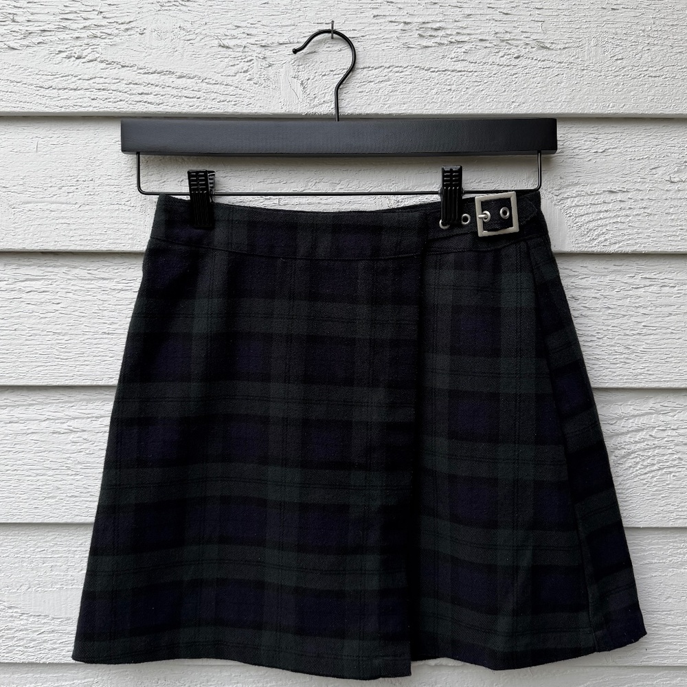 Brandy Melville/John Galt navy & green plaid wrap skirt, XS/S, adjustable waist